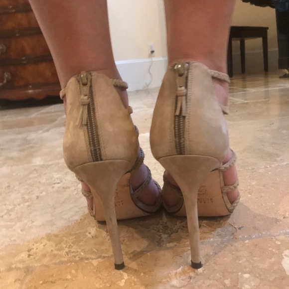 Stuart Weitzman heels - Picture 3 of 7